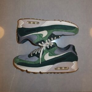 Green Nike Air Max 90 Sneakers